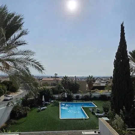 Spacious 1bdr Sea View & Pool Appartement