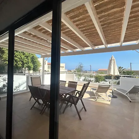 Spacious 1bdr Sea View & Pool Appartement