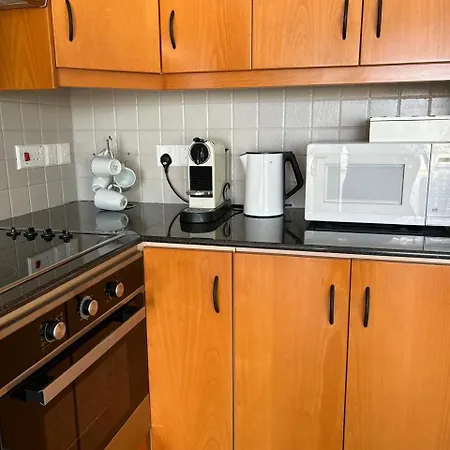 Spacious 1bdr Sea View & Pool * Oroklini