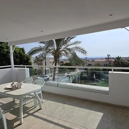 Spacious 1bdr Sea View & Pool Appartement