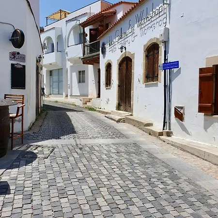 Spacious 1bdr Sea View & Pool Appartement