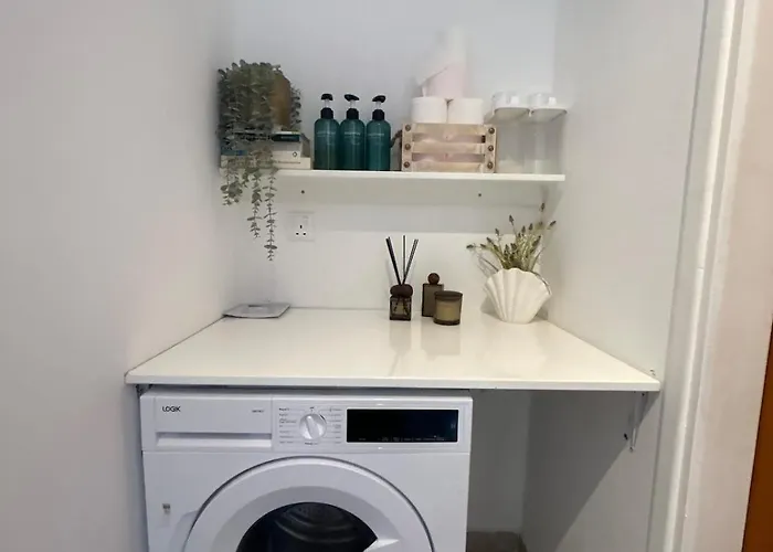 公寓 Spacious 1bdr Sea View & Pool 沃罗里尼