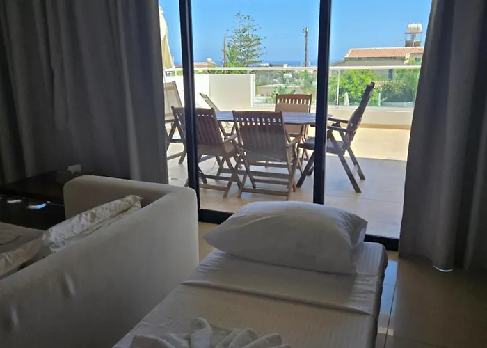 Spacious 1bdr Sea View & Pool 公寓