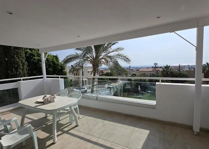 Spacious 1bdr Sea View & Pool 公寓