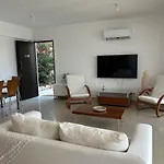 アパート Spacious 1bdr Sea View & Pool *