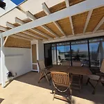 Spacious 1bdr Sea View & Pool アパート *
