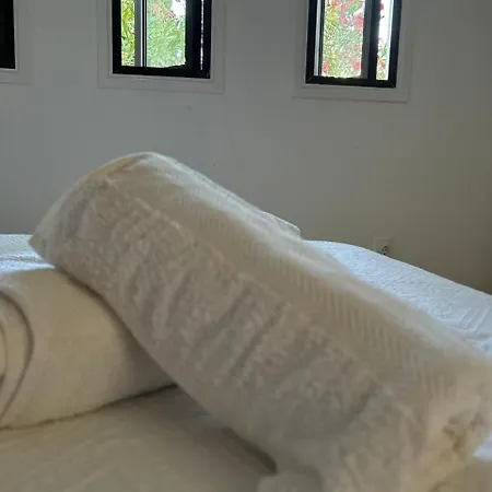 Spacious 1bdr Sea View & Pool 아파트 *