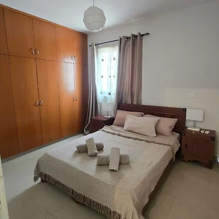 Hills Modern Sea View Βορόκλινη