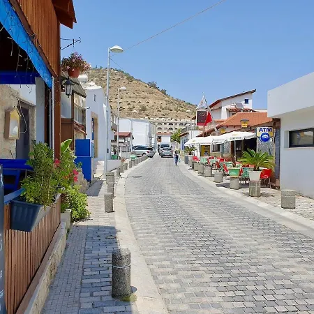 Hills Modern Sea View Διαμέρισμα
