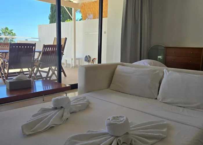 Apartman Spacious 1bdr Sea View & Pool Voróklini